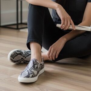 New: La Sheelah  Snake Print Slip-On Sneakers size 7.5